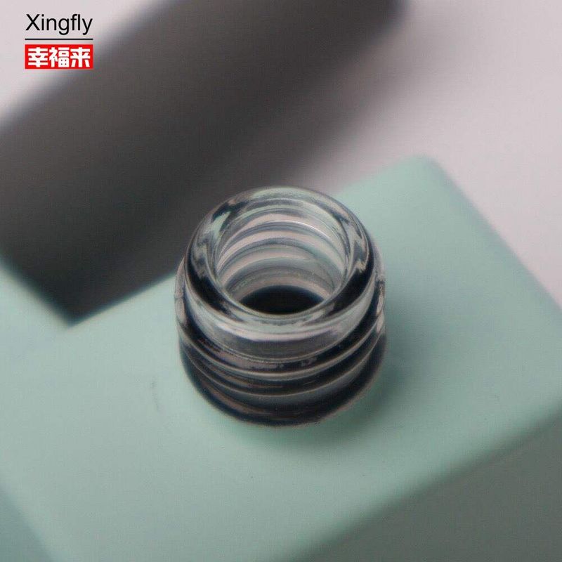 滑らかな空のネイルポーチ ガラスボトル 14ml カスタムカラー プライベートラベル UVゲルポーチ ボトル