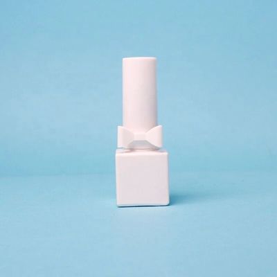 コーティング 7ml ネイルローク ボトル ジェル ポーランドの方形のボトル 化粧品のパッケージ